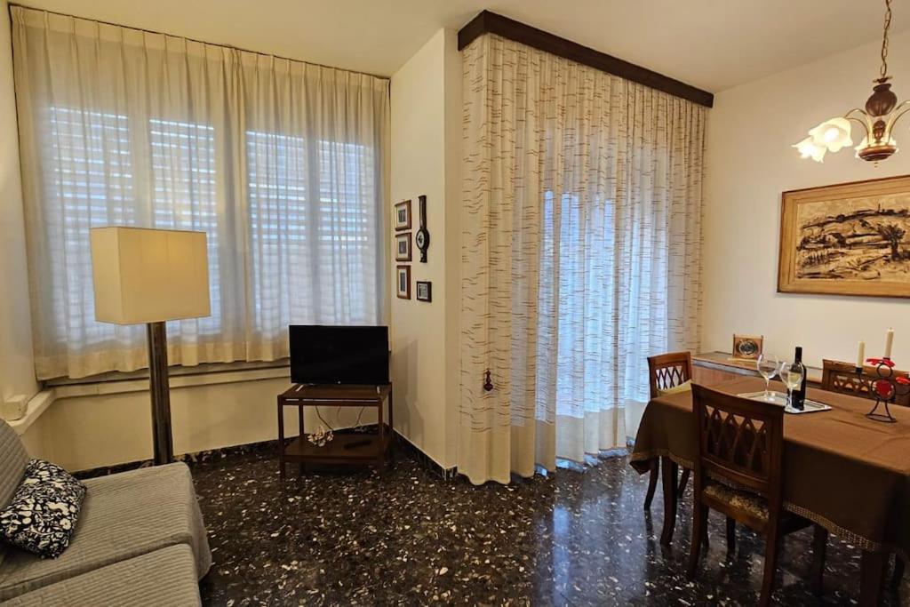 Monticelli Apt - 6 Posti Letto Florencia Exterior foto